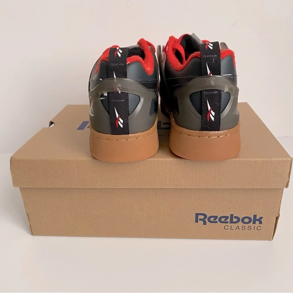 NWOT Reebok Workout‎ Plus ATI Radiant Red Sneakers US Size 7/EUR 39 Unisex
